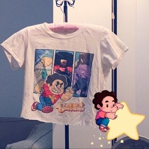 Adorable Steven Universe shirt Size Small <3